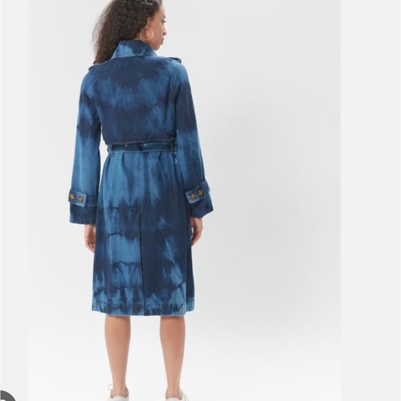 Avec Les Filles Tie-dye Raglan Double-breasted Trench Coat In Dark Blue Tie Dye - Picture 7 of 7